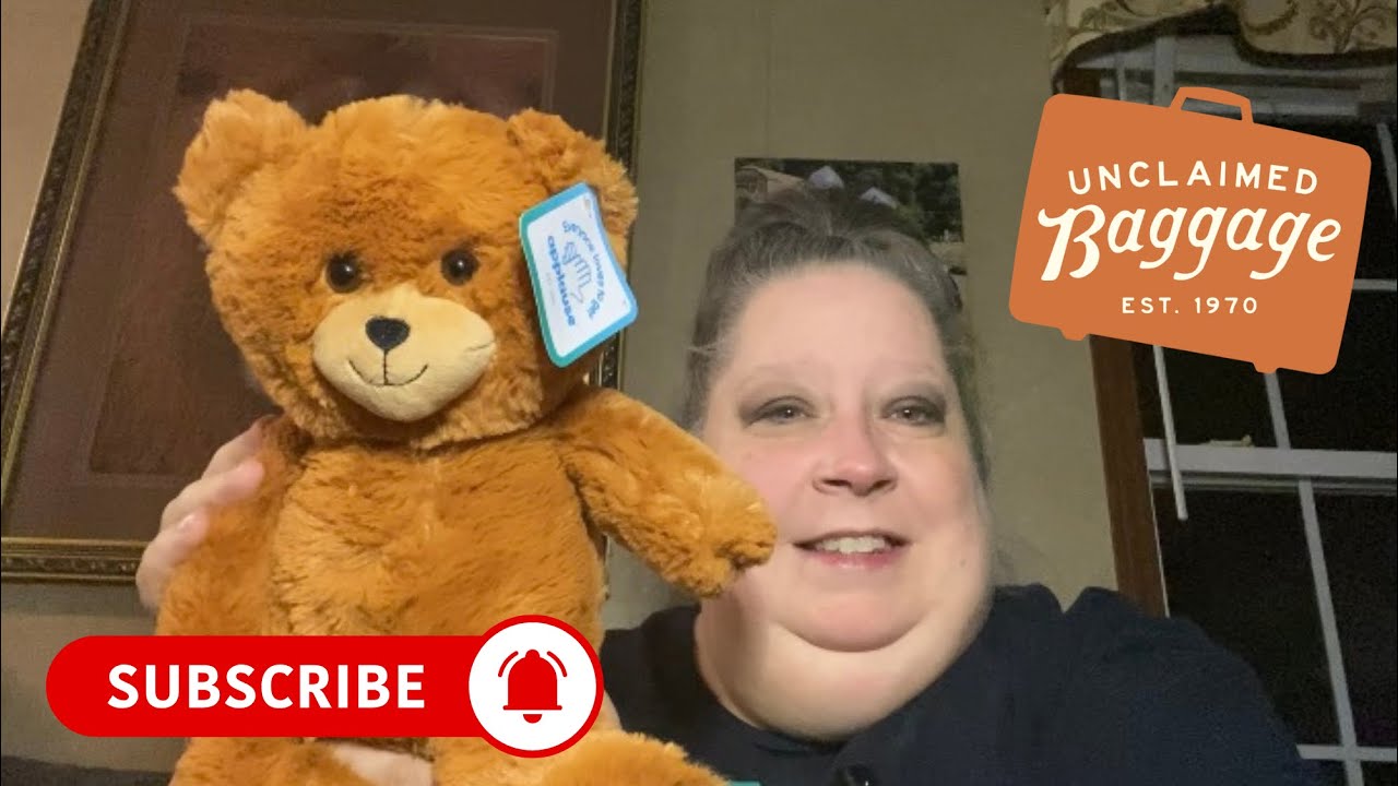 Unclaimed Baggage Store Mystery Box