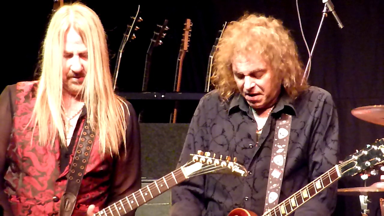 Y&T - 
