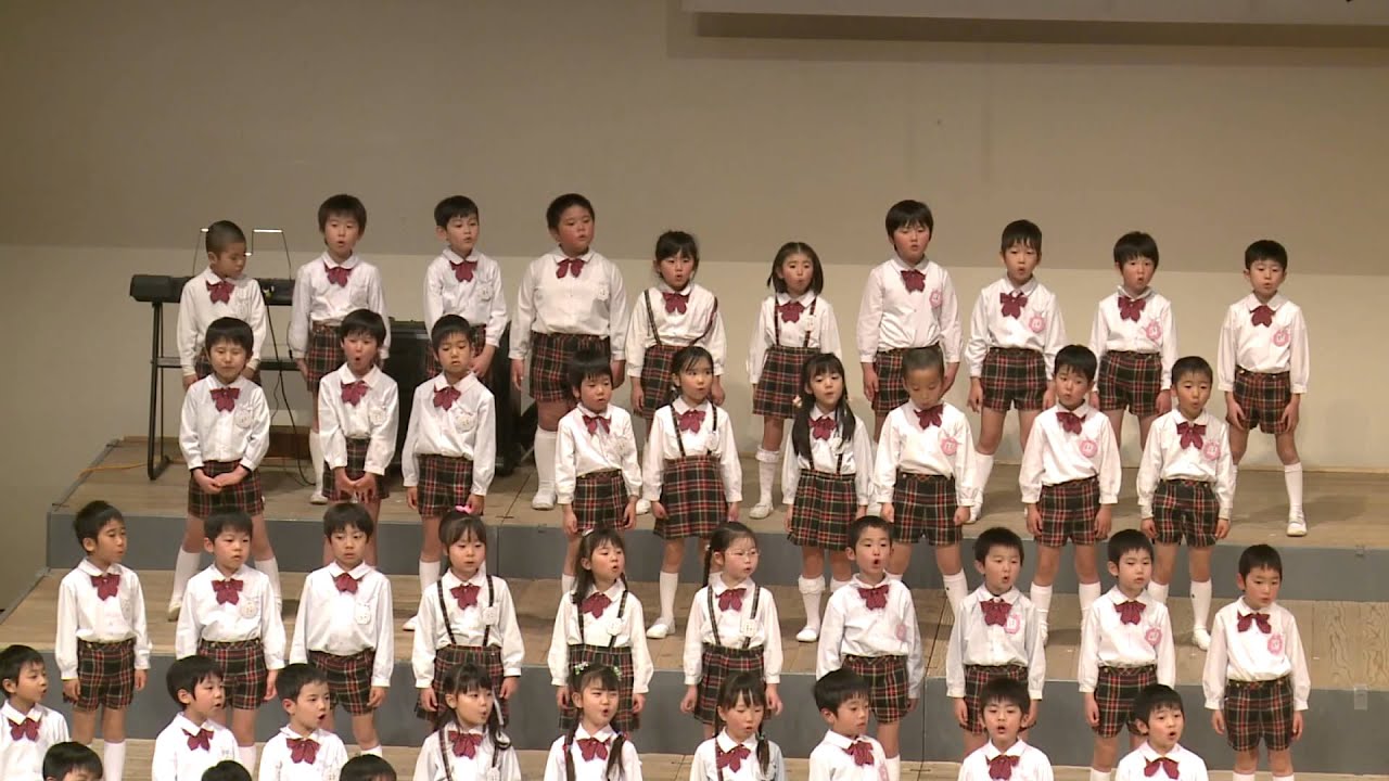 布佐台幼稚園　合唱 年長 ５歳児 「空も飛べるはず」