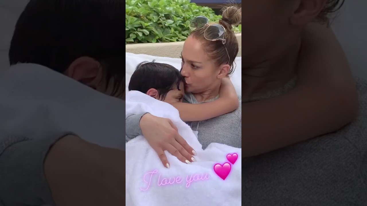 Jennifer Lopez With Her Son Max #JLo #Shorts