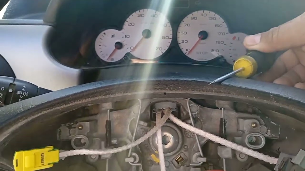 no funciona bocina y airbag peugeot partner .como desarmar