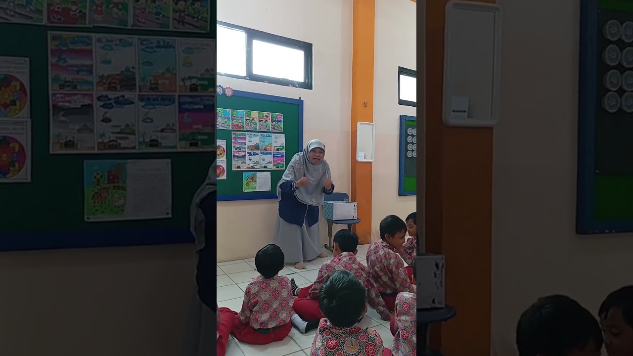 Berkisah Uwais Alqorni