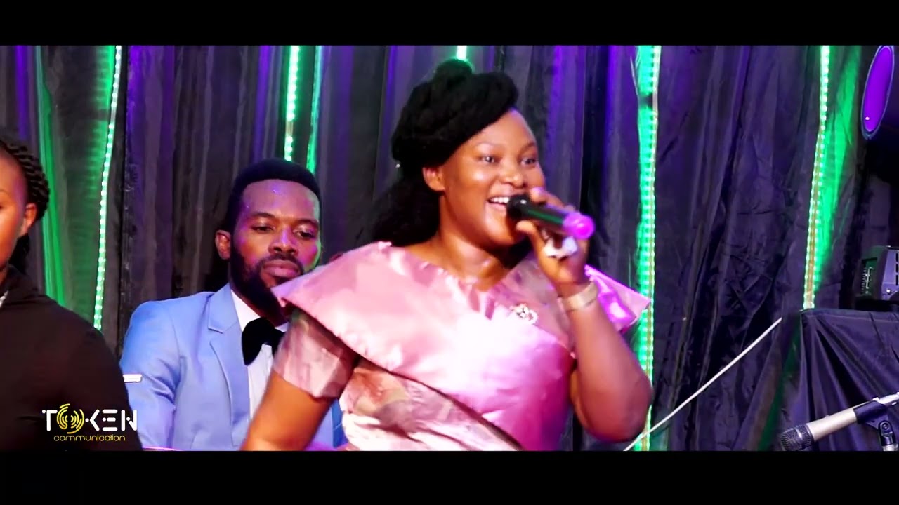 Thethe MAKABI.M | COMBAT DE LA FOI - DIEU DANS LA CHAIR #Live à #Goma #celebration #hosanna #2020
