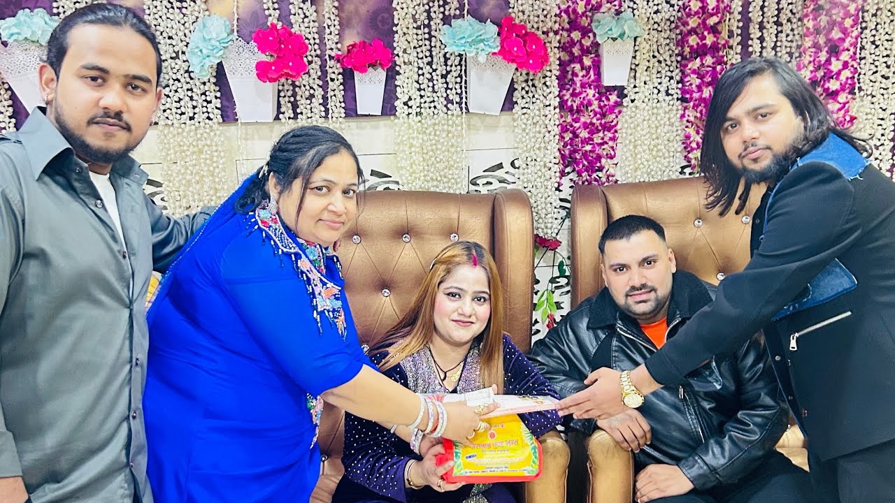 Card party 🥳 bhai ki shadi 😚❤️#veerediwedding #party ❤️