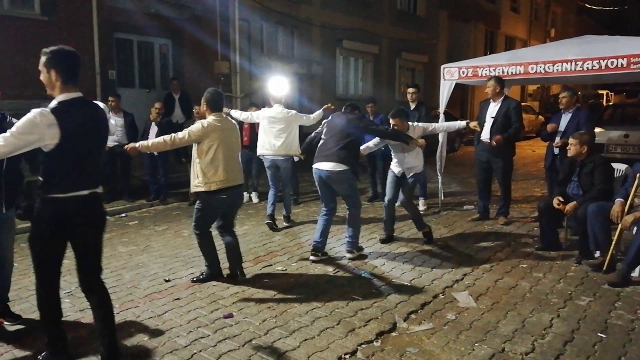 Emek Mah. Özdenk gençleri malıç çiftetellisi