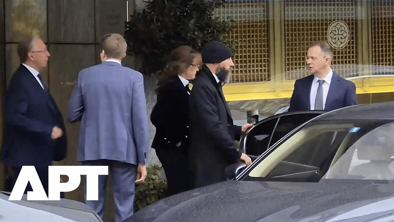 Russian Delegation Led by Vladimir Medinsky Leaves Geneva Hotel for Day 2 of Trilateral Talks | APT