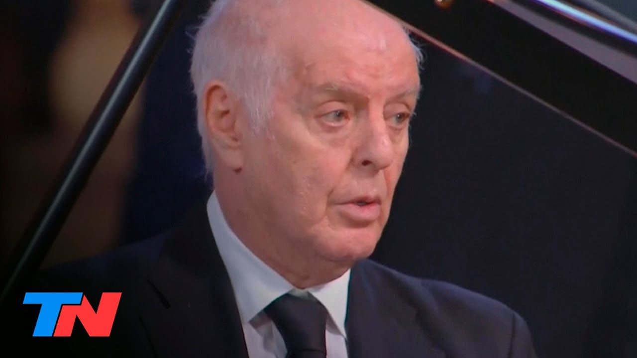 Daniel Barenboim, el argentino que emocionó a todos en la despedida a Chirac