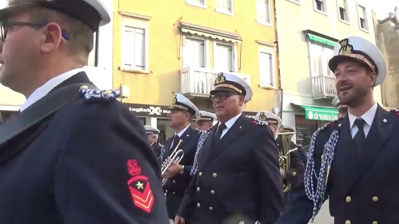 LA BANDA DELLA MARINA MILITARE SBARCA A CHIOGGIA