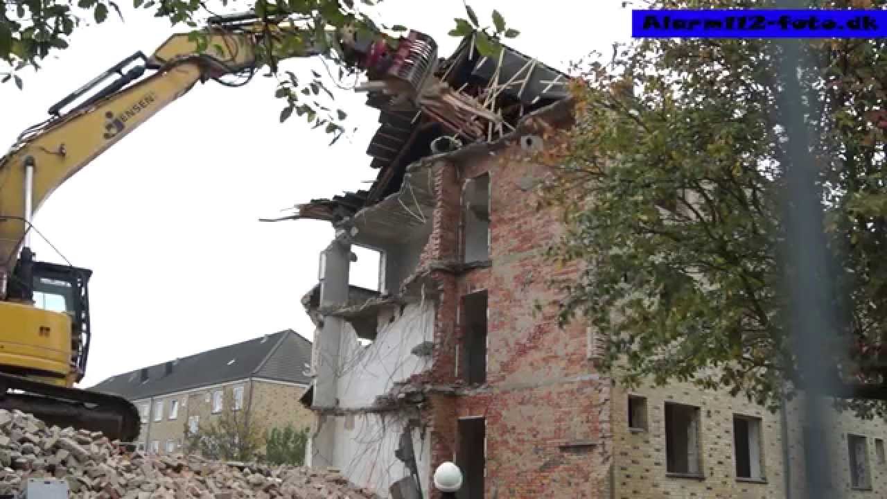 Nedrivningen af 105 boliger på Motalavej i Korsør.