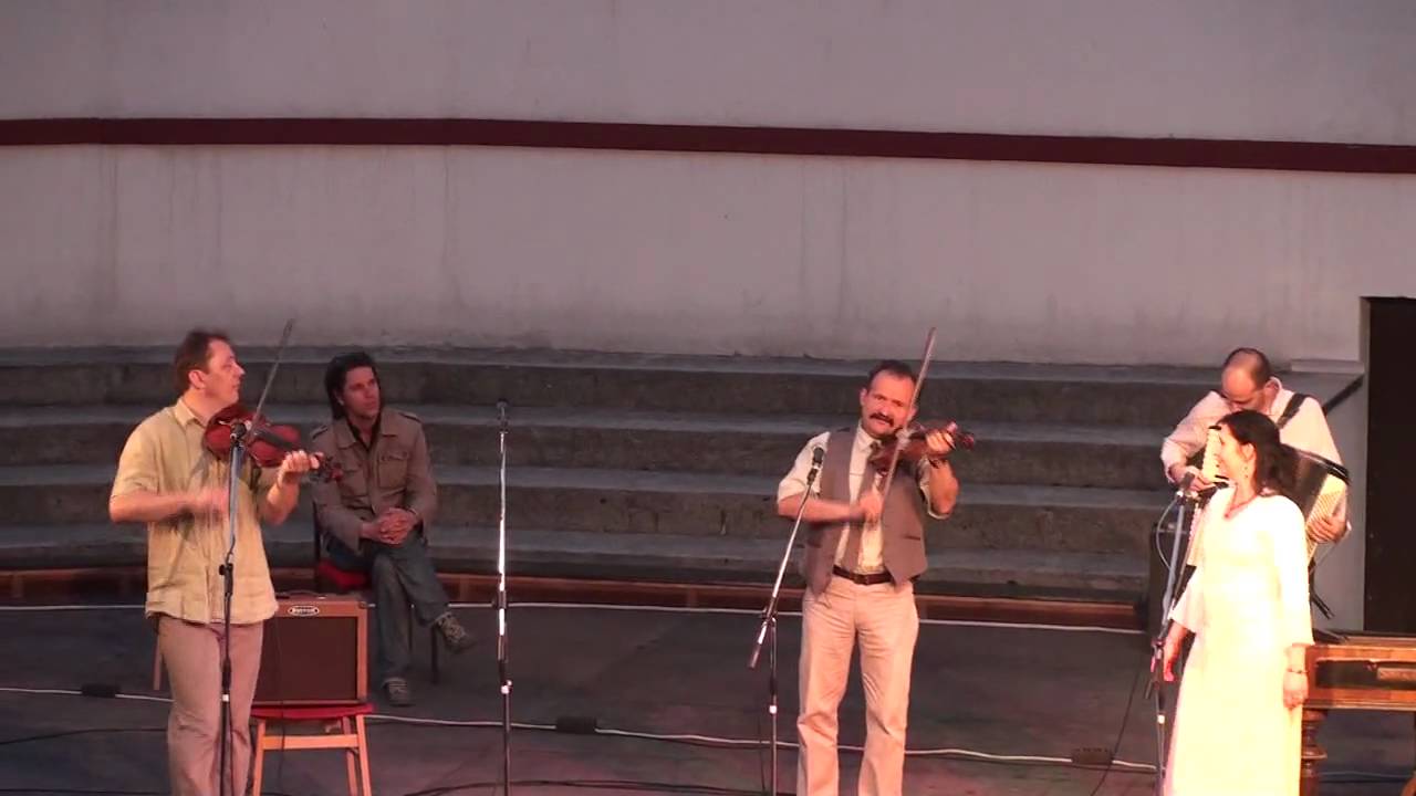 Kiss Tibor, Csík Zenekar : Most múlik pontosan (Quimby) - Mezőségi tánc