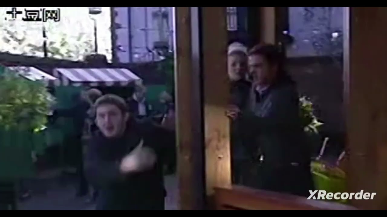 HO: Max Cunningham Beats Up Simon Crosby (17th December 2007)