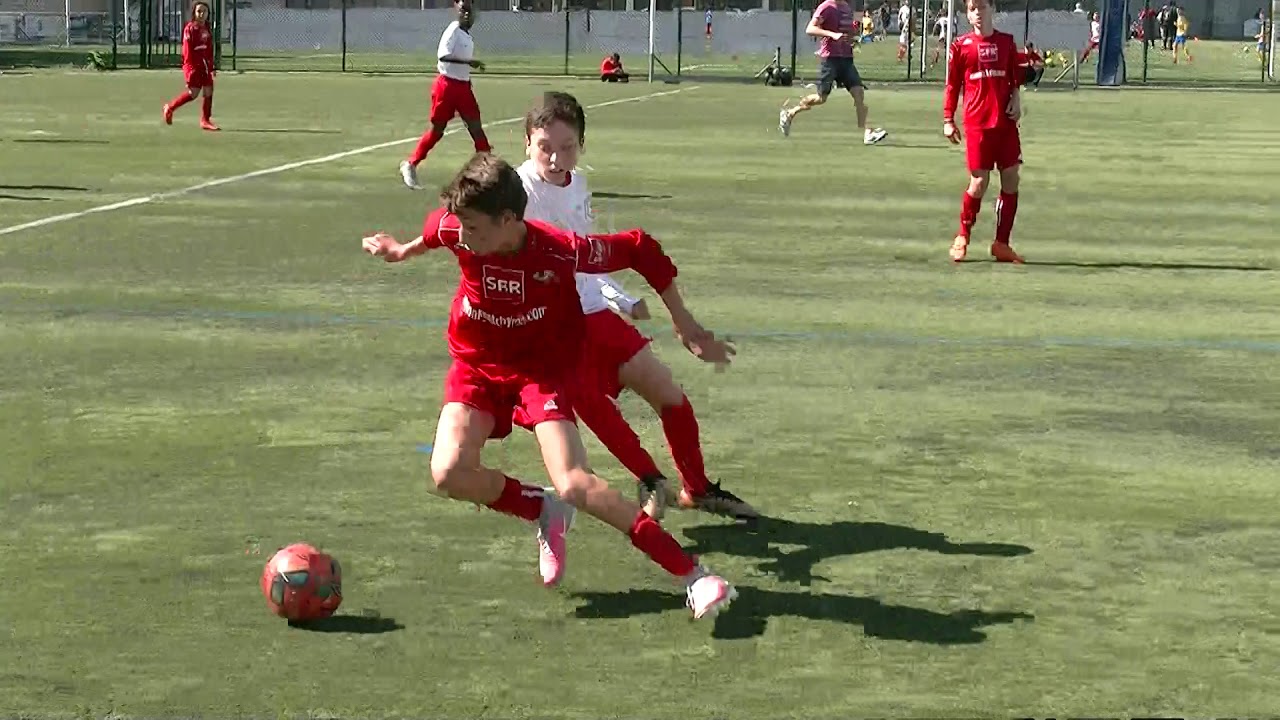 AS MONTCHAT U13 vs FC LYON U 13 1ère MI TEMPS