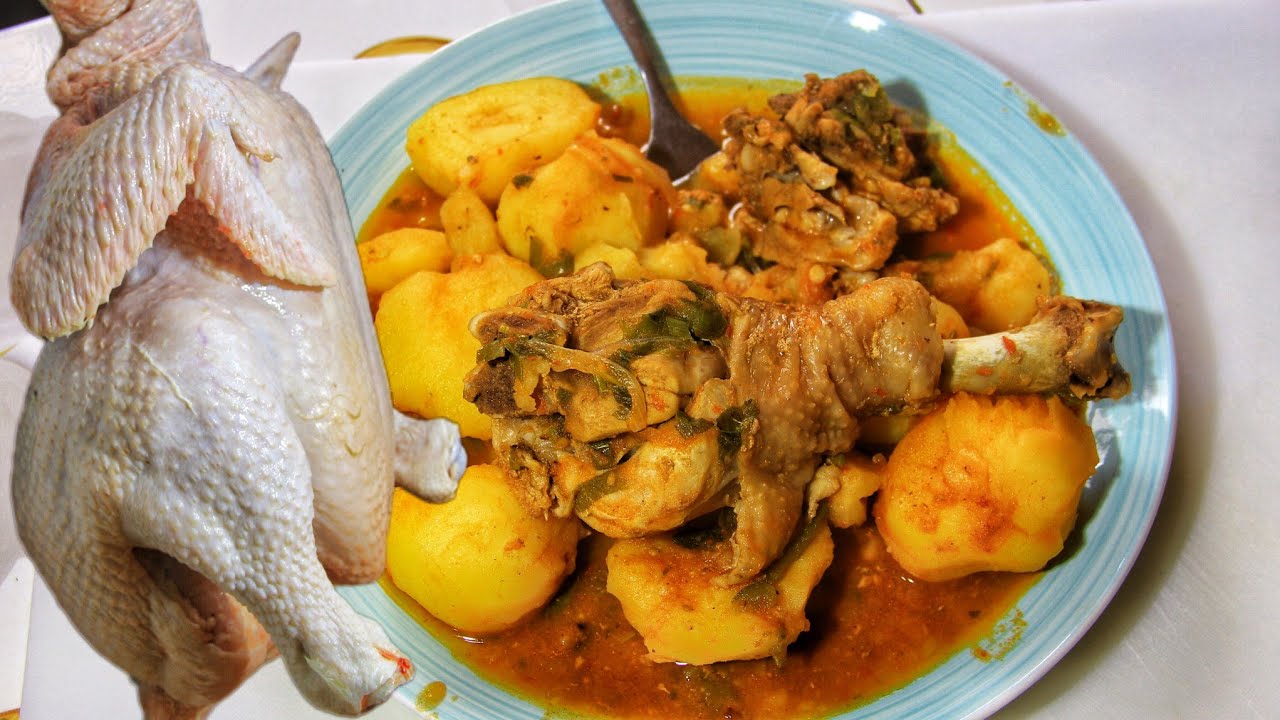 INKOKO ITETSE GUTYA BYA KINYARWANDA NTIWAHAGA KUYIRYA //GUTEKA INKOKO N'IBIRAYI /COOKING CHICKEN AND
