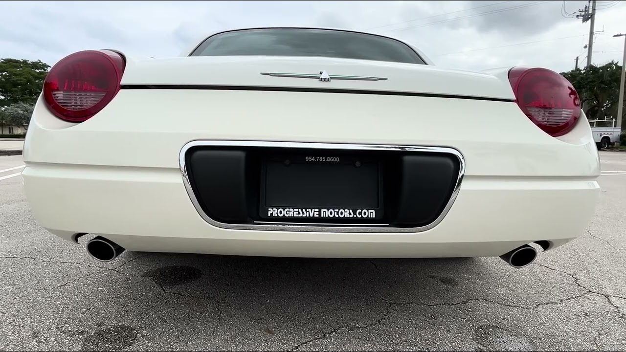 2002 Ford Thunderbird (Start up and test drive)