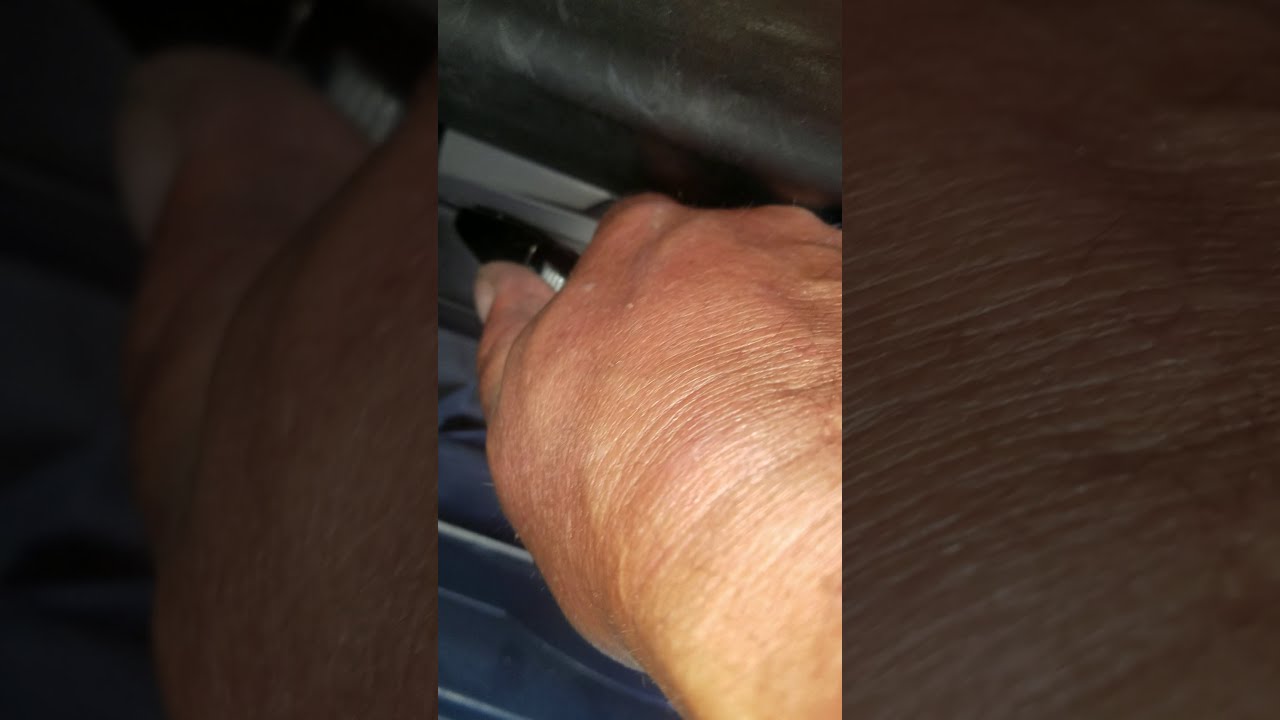 2009 Chevrolet Traverse adding cabin air filter and change procedure.