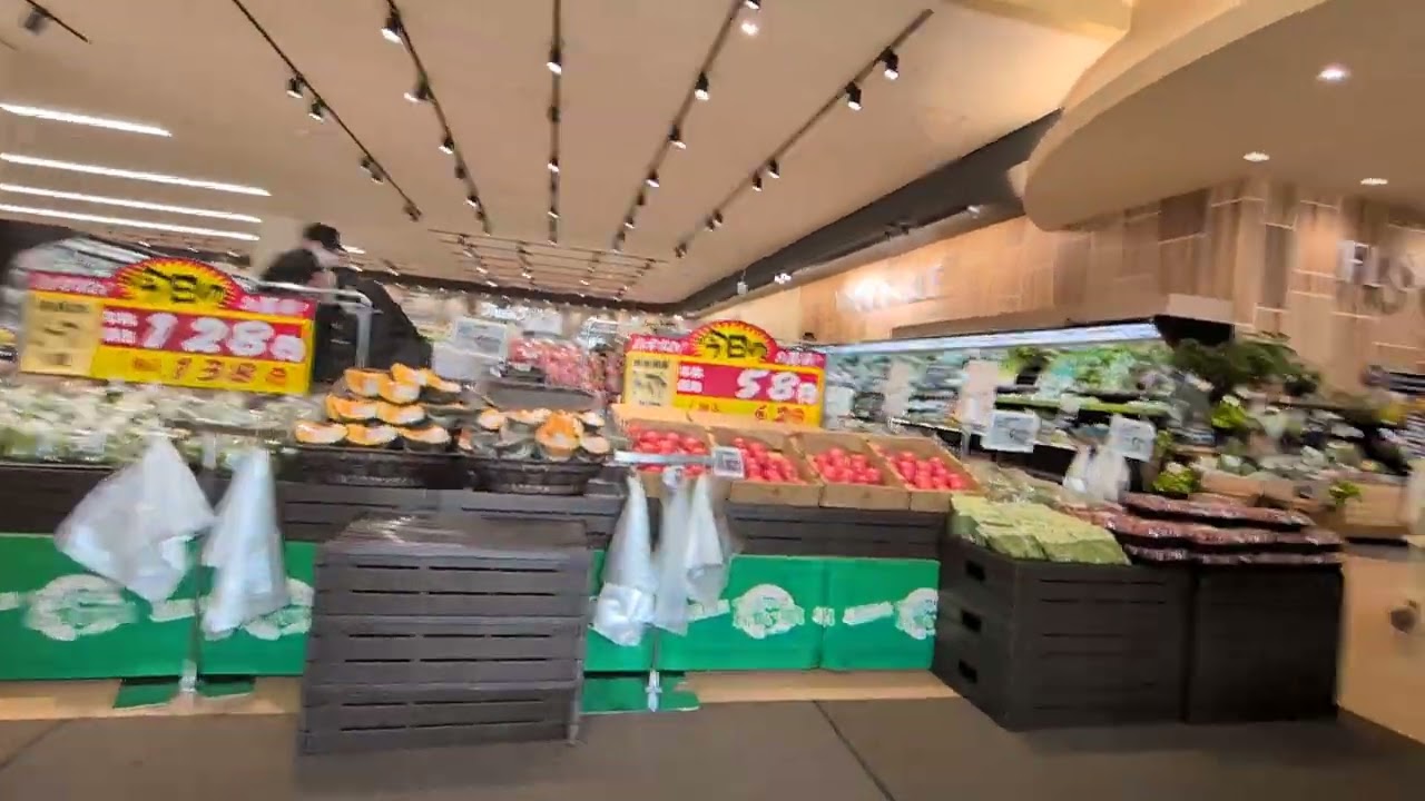 ヨークベニマル ミライト一条店　エレベーター