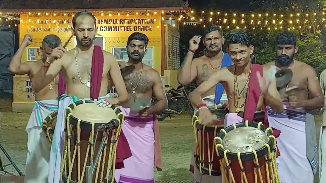 DOUBLE THAYAMBAKA - Ottapalam HARI & Kallekkulangara ADARSH