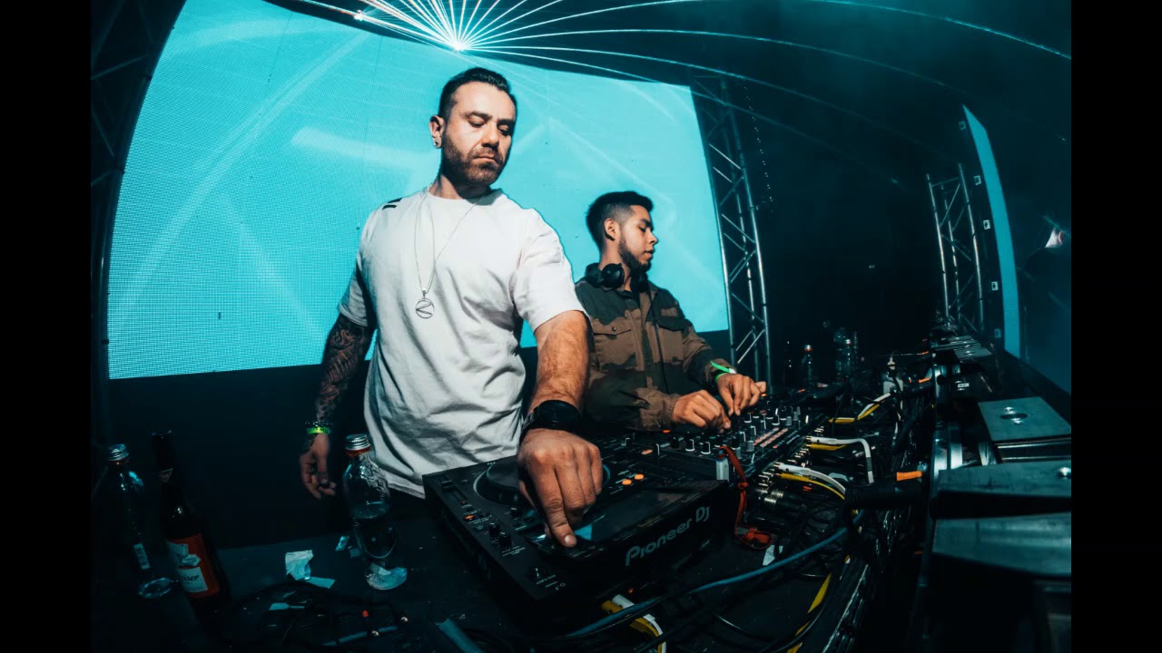TECHNO CASERO VOL  57 B2B CHINONEGRO, ESPECIAL MUJICON