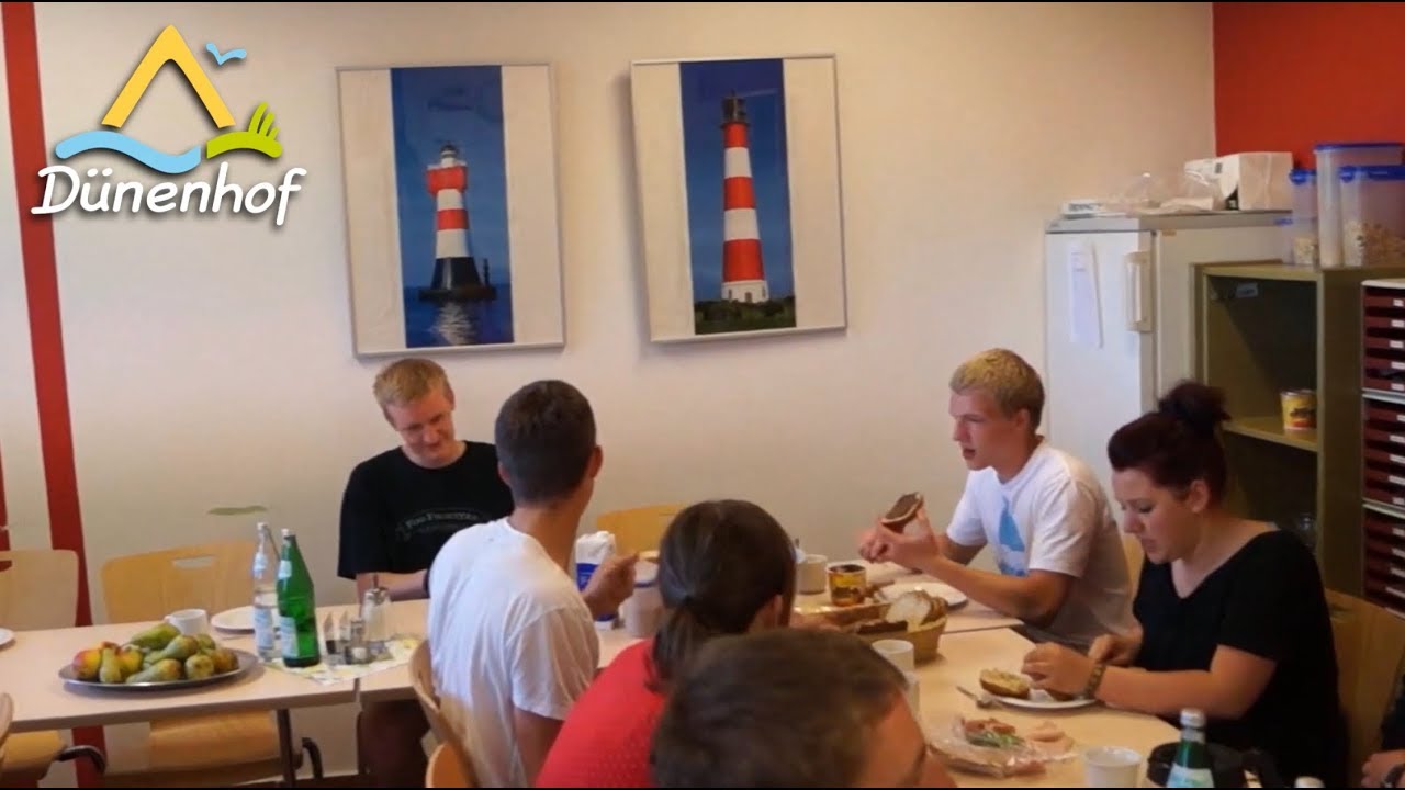 Duenenhof-Jahresteam Trailer