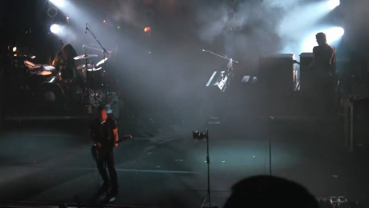 Nine Inch Nails - Dead Souls (Joy Division Cover) - Wiltern Theater, 9.10.09 *Final NIN Concert*