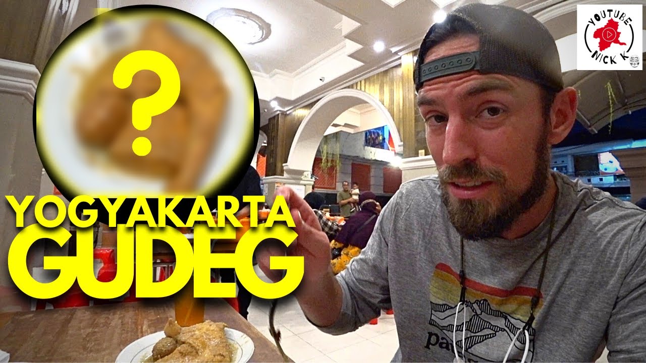 Eating Yogyakarta's Famous Gudeg 🇮🇩