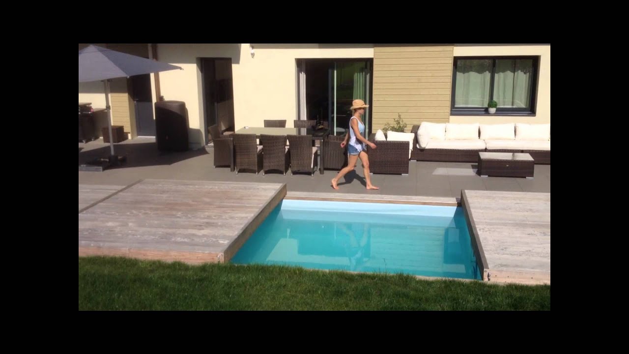 Le Rolling-Deck® : La nouvelle terrasse mobile de piscine | by Piscinelle