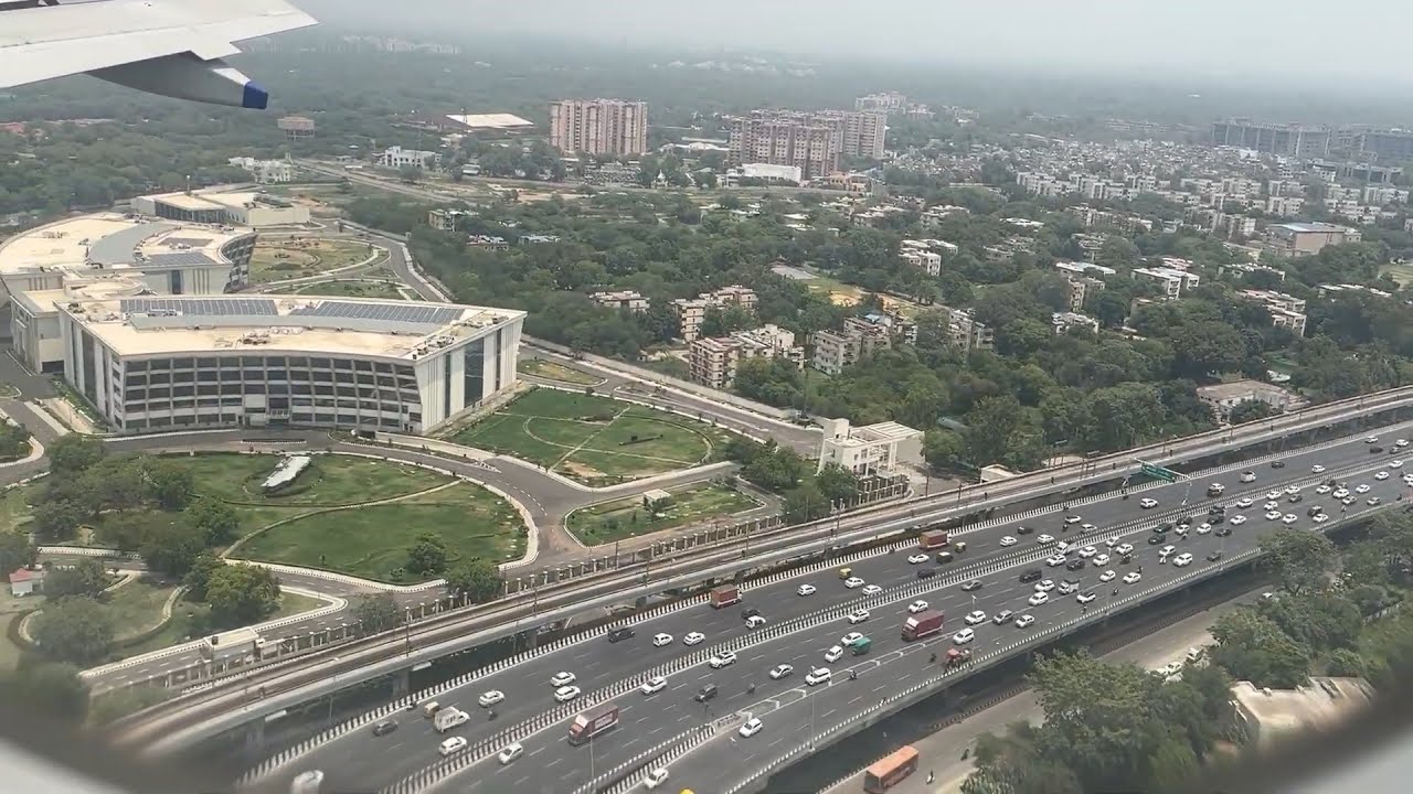Indigo Plane Landing to Delhi Airport | Flights Landing to Ahmedabad Airport