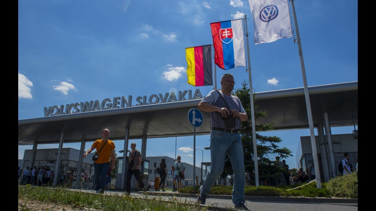 Priamy prenos: Zamestnanci Volkswagenu spustili štrajk