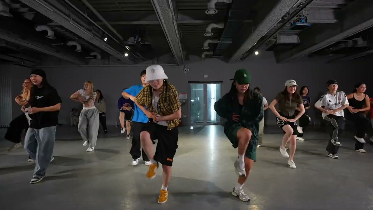 May J Lee X Romm Choreography | Pharrell Williams - Happy