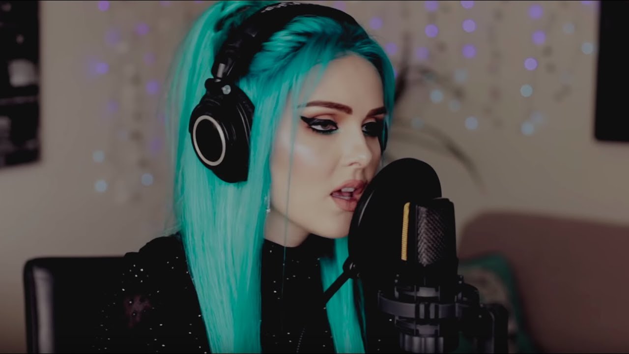 Ariana Grande - 7 Rings (Live Cover by Sup I'm Bianca )