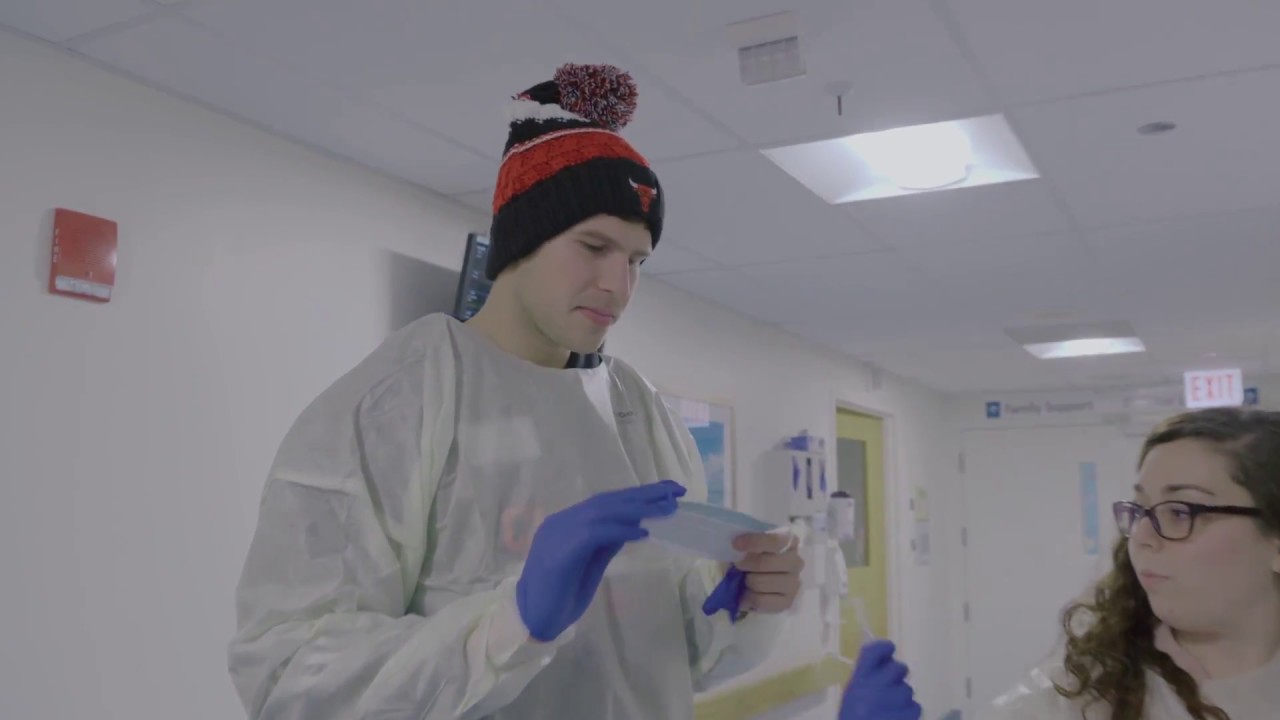 Doug McDermott visits children at Rush University Medical Center