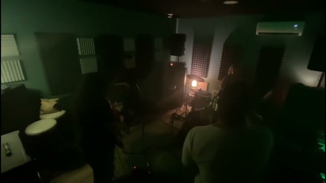 Zombie. MamaRock Covers