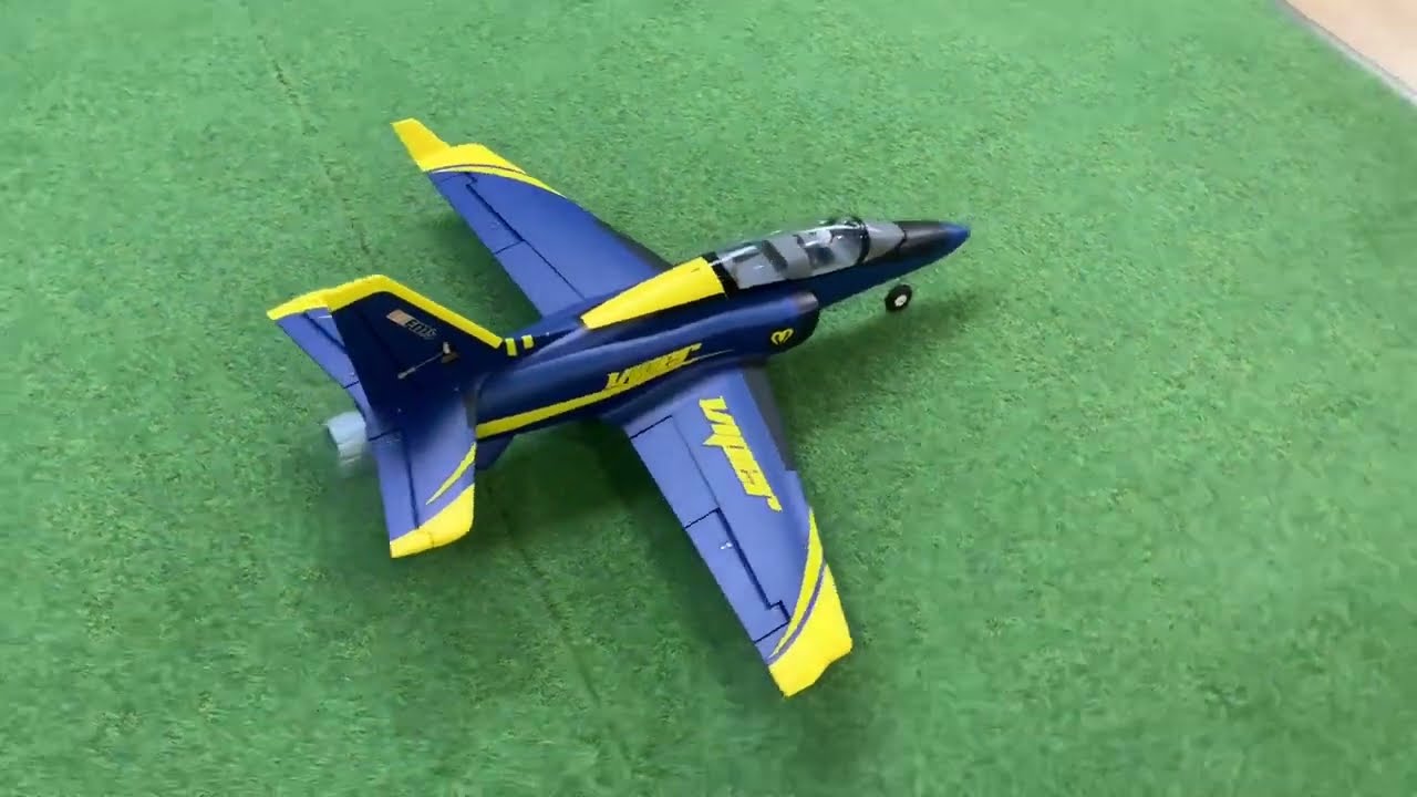 הרכבה והטסה של טיסן FMS VIPER