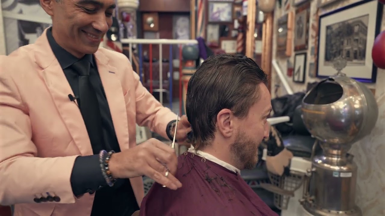 Real Time Barber Shop: 4th Haircut! Have you seen them all? @ NYC Barber Shop Museum