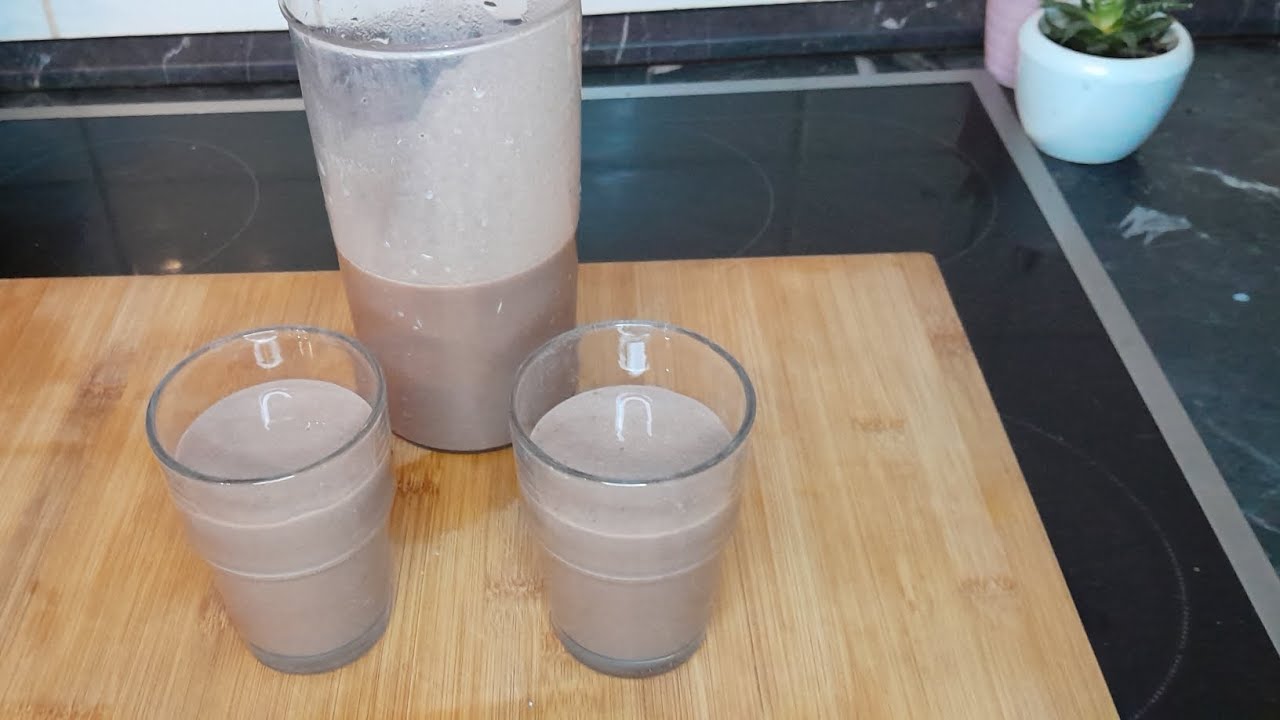 Bananen - Kakao Milch shake عصير الموز بالكاكاو #