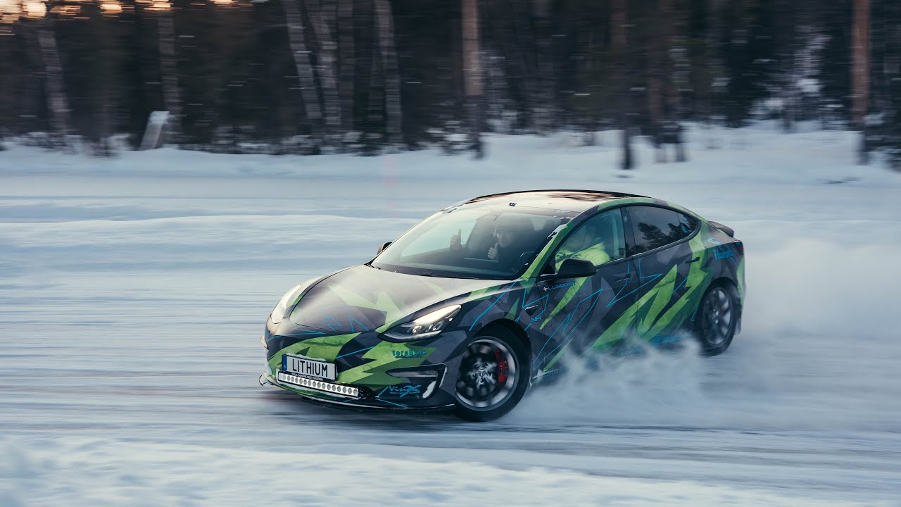 Tesla drifting on icetrack | JOKKMOKK 2022