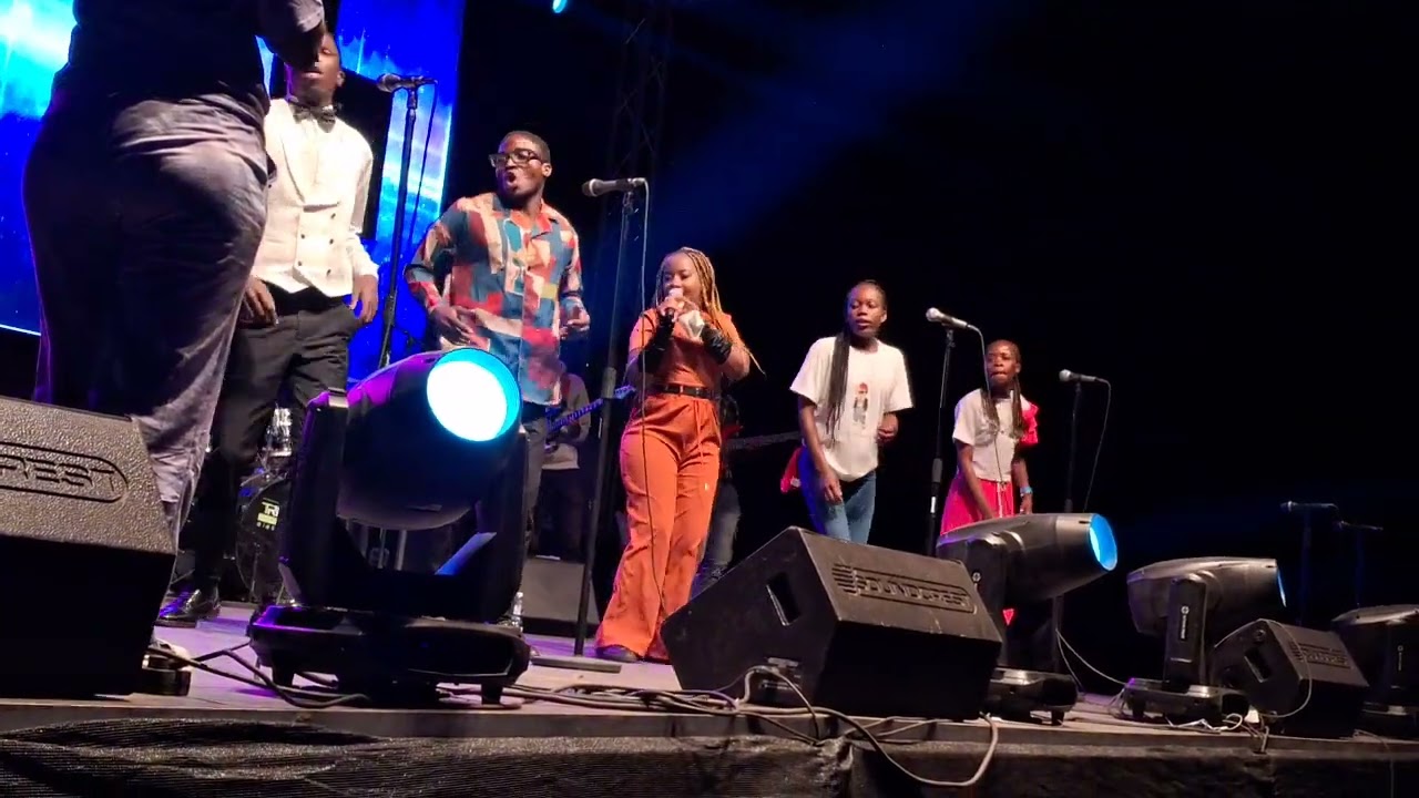 Mashoko hangu handina asi zvinovengwa neMuroyi chete izvi ..
