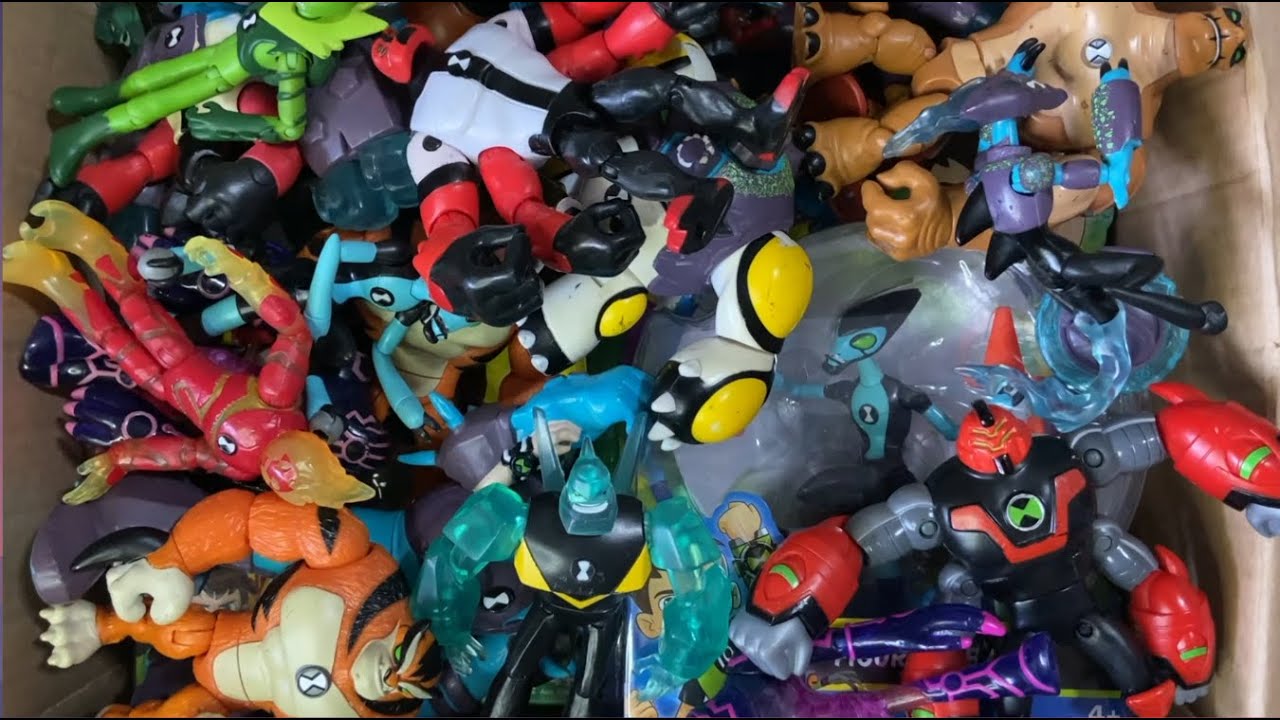 UNBOXING DE BONECOS DO BEN 10 REBOOT