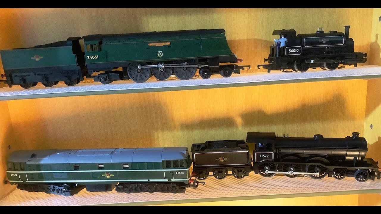 Barranny Town layout (Hornby Dublo 3-Rail) : Scenic detailing and Conversion of Tri-ang locomotives