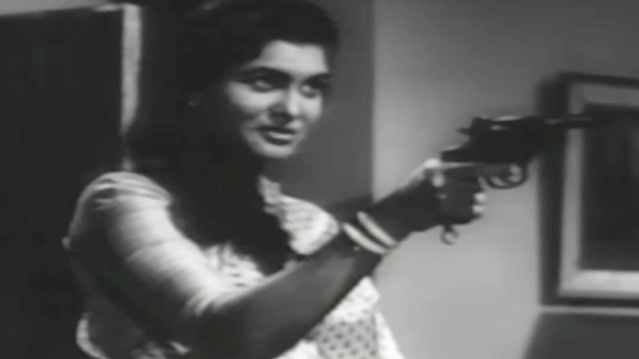 Ashok Kumar brings out Shashikala's truth | Yeh Rastey Hain Pyar Ke | Bollywood Scene 18/19