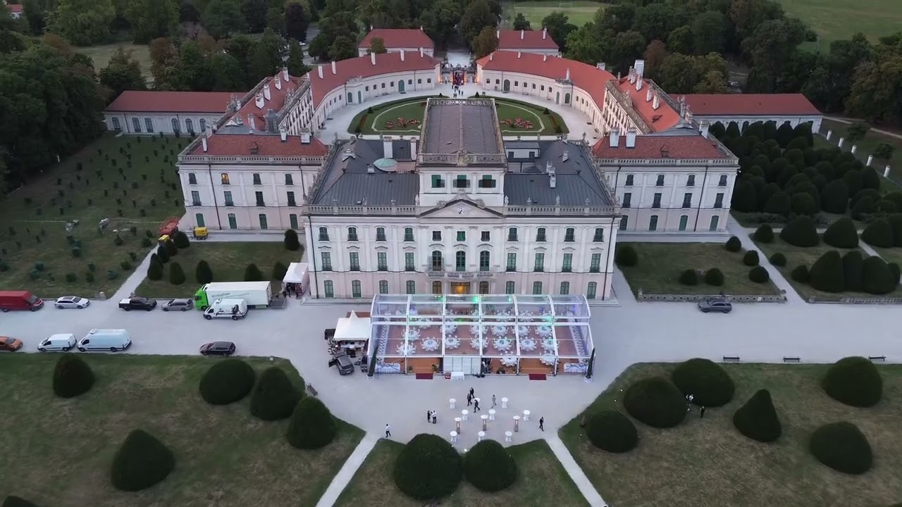 Losberger de Boer Arcum sátor az Esterházy-kastélyban (2)