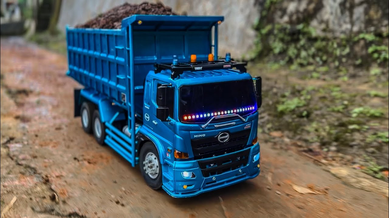 Ketiga ❗️Test Miniatur Truck RC Hino 500 Angkut Muatan Overload Mencoba Lewati Tanjakan Extrime