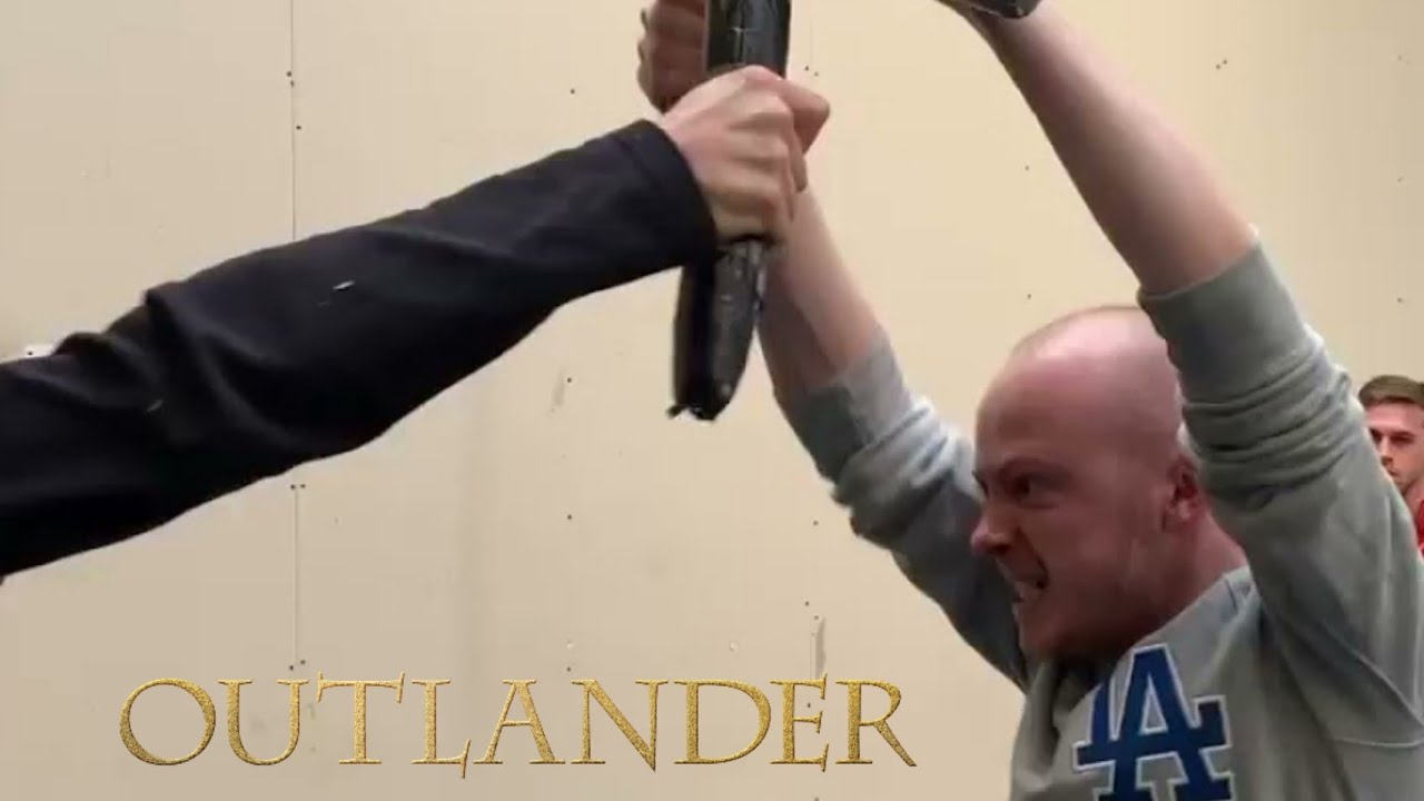 Outlander | 5x12 | BTS with John Bell