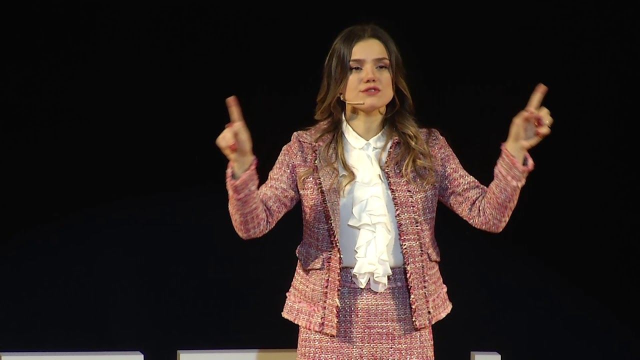 Paranın Yeni Adresi | Beste Naz Süllü | TEDxMEFUniversity