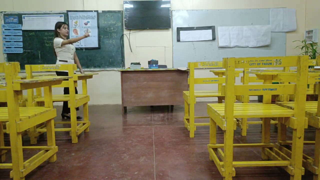 PAGPAPAKITANG-TURO