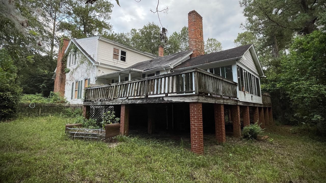 The Once Grand Abandoned Remington Manor House Left Forgotten Down South In Georgia *Built 1888