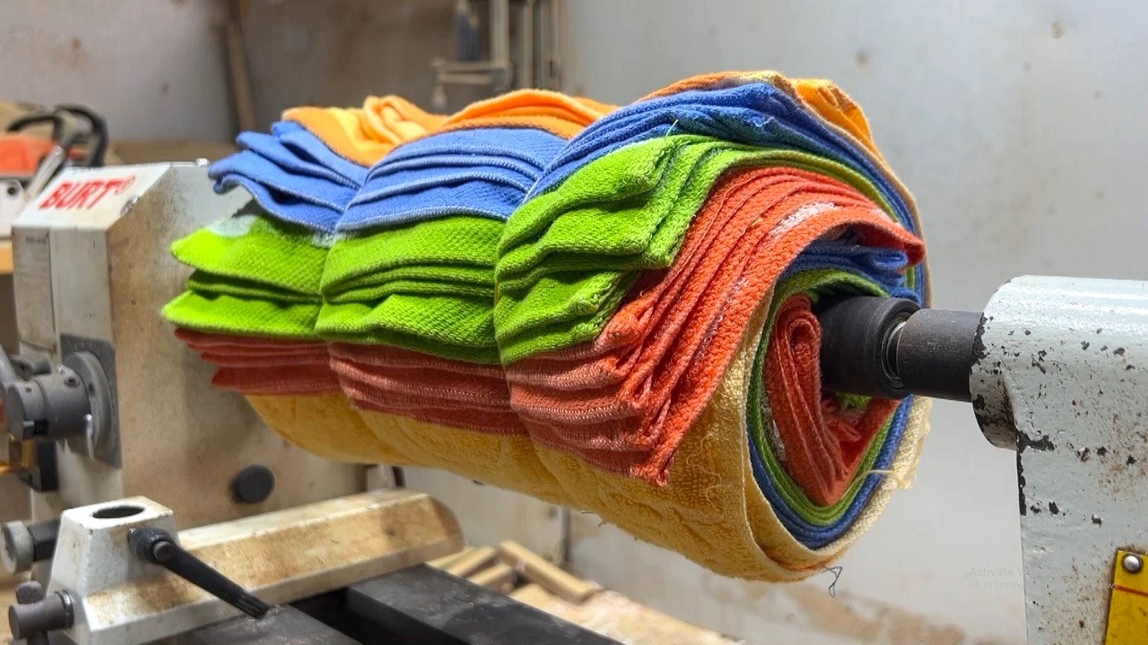Enchanting designs combining epoxy resin and colorful towels