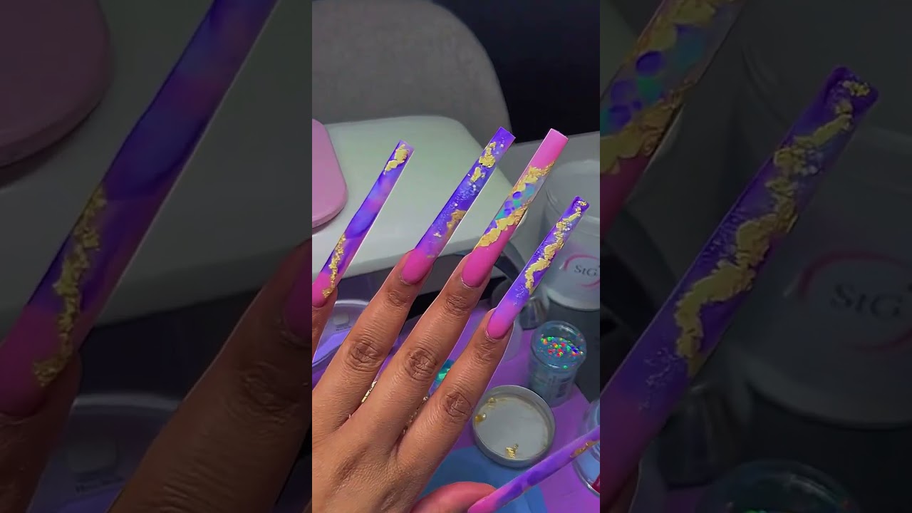 These EXTENDO Nail Tips OMG 💕😮🤩
