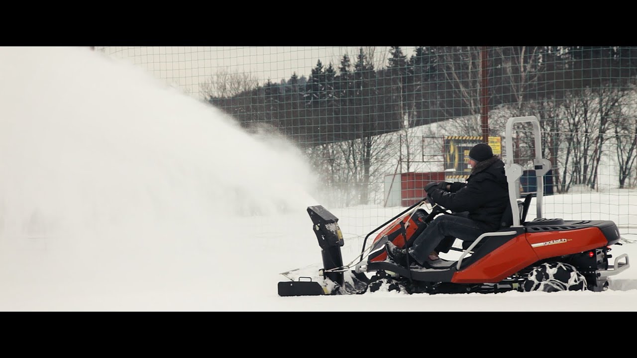 Traktor Seco Goliath - sněžná fréza