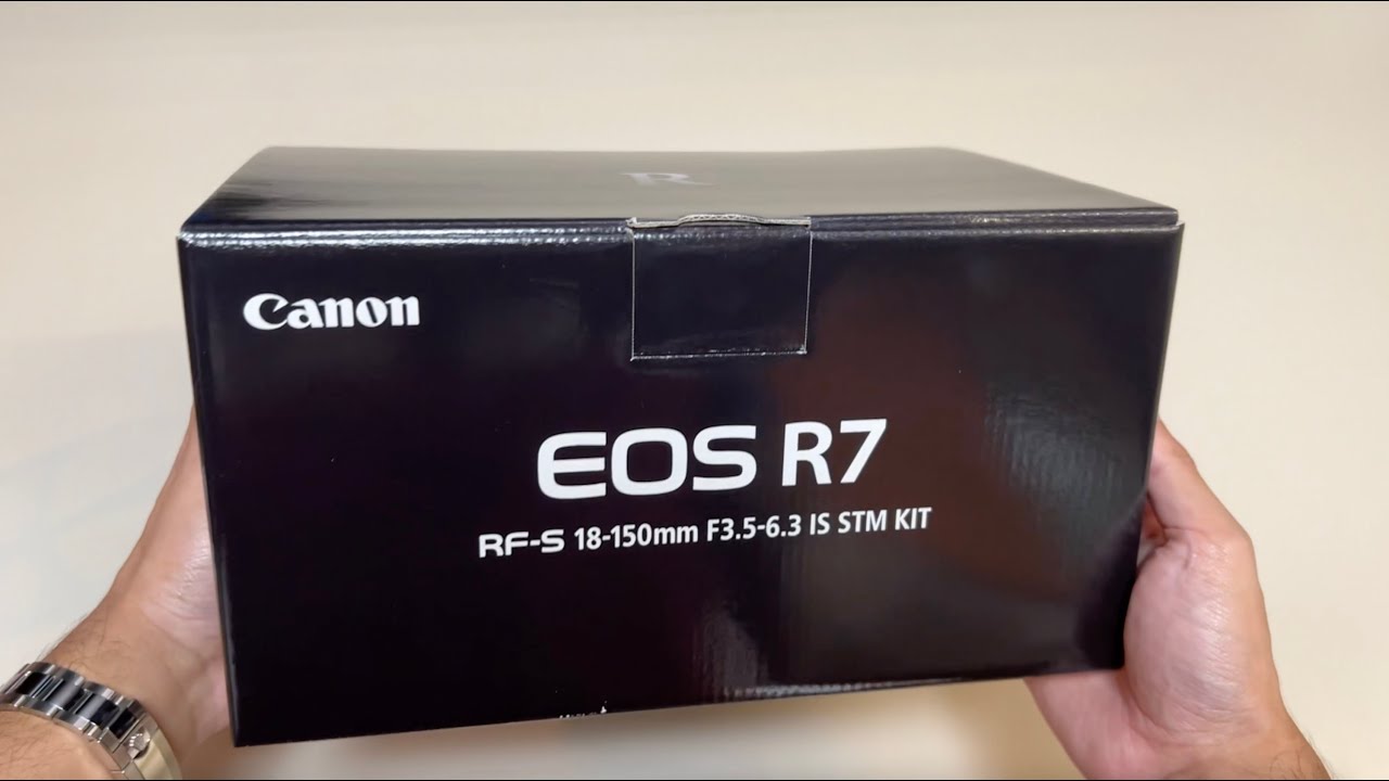 Canon EOS R7 Unboxing + Canon RF-s 18-150mm Lenses